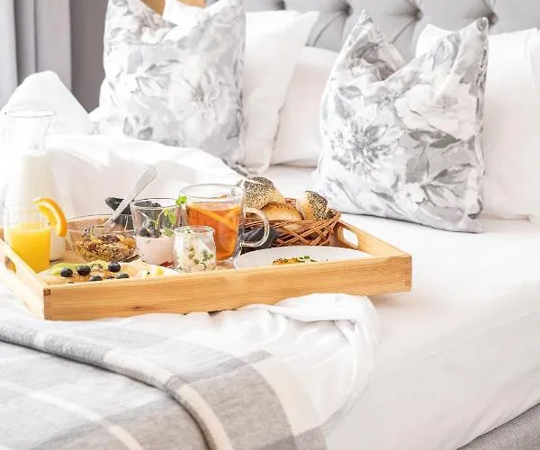 Nocleg ze śniadaniem Pod Orłem - 3*