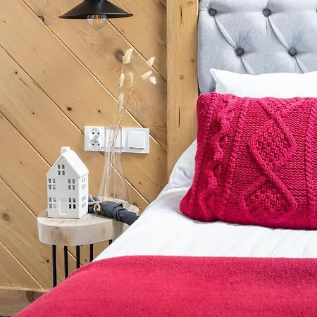 Pod Orlem - Bed & Breakfast *