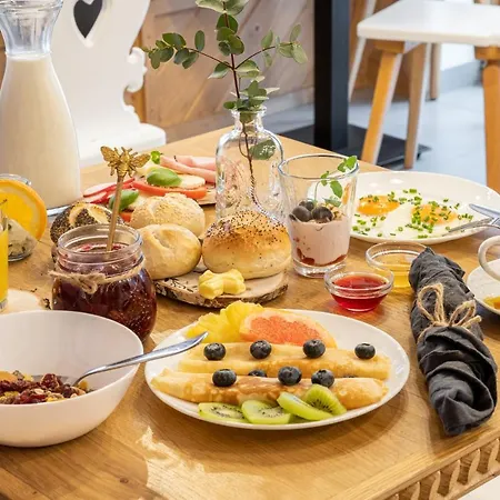 فندق مبيت وإفطار Pod Orlem - زاكوباني