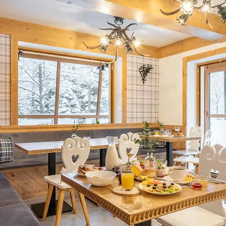 فندق مبيت وإفطار Pod Orlem - زاكوباني