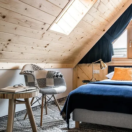 Bed & Breakfast Pod Orlem - *